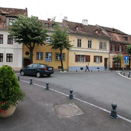 Anne'S House Apartment Сибиу Екстериор снимка