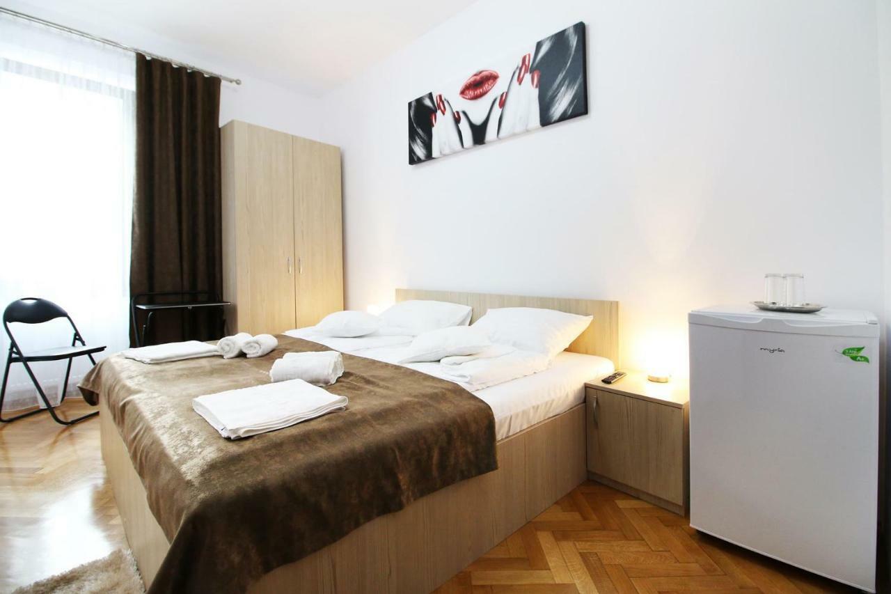 Anne'S House Apartment Сибиу Екстериор снимка