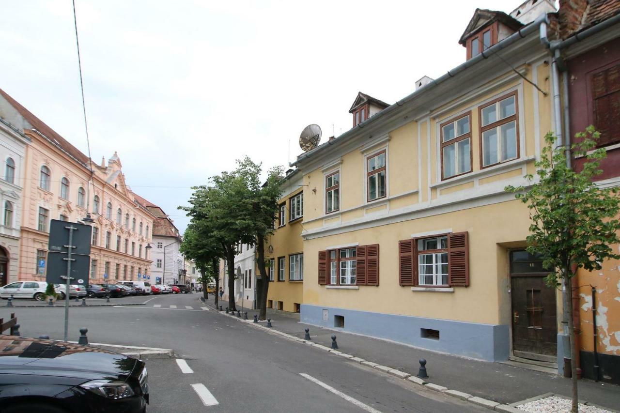 Anne'S House Apartment Сибиу Екстериор снимка