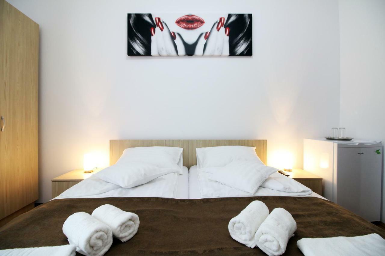 Anne'S House Apartment Сибиу Екстериор снимка