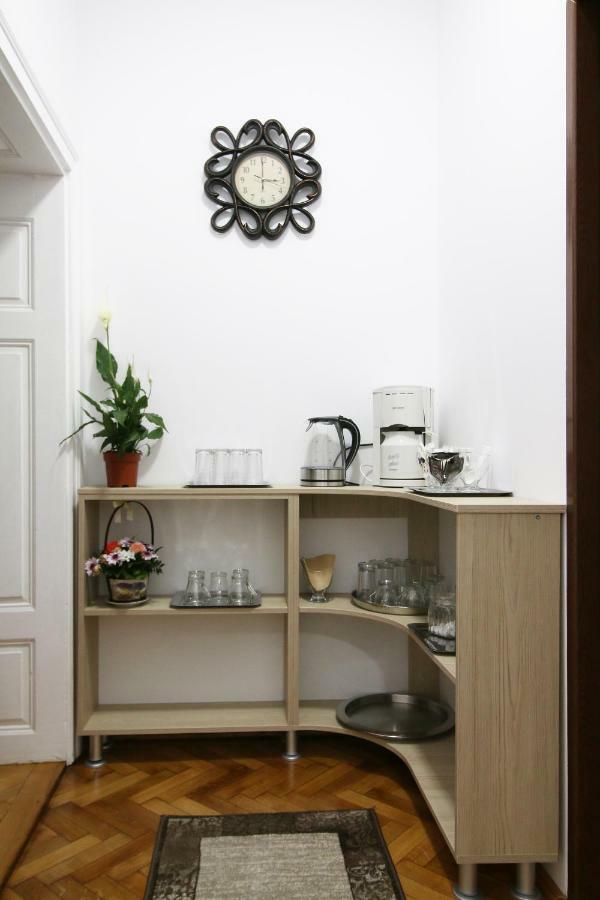 Anne'S House Apartment Сибиу Екстериор снимка
